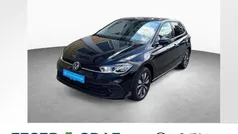 Deep black perleffekt Gebraucht 2024 VW Polo Move Limousine | 20.950 € (Guter Preis)