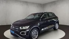 Schwarz Gebraucht 2024 VW T-Roc Style SUV | 30.500 € (Fairer Preis)