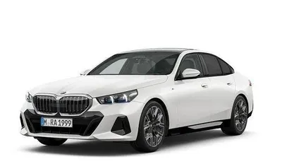 Gebraucht BMW 520 M Sport 197 PS (144 kW) 2025 Weiß Limousine