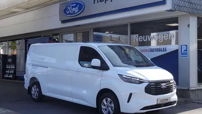 Gebraucht 2025 Ford Transit Custom Limited Van / Kleinbus | 38.450 € (Guter Preis)