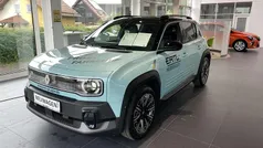 Gebraucht 2025 Renault 4 E-Tech Iconic SUV | 34.790 € (Fairer Preis)