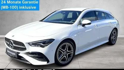 Gebraucht Mercedes CLA200 Shooting Brake AMG Line Premium 163 PS (119 kW) 2024 Weiss unilack polarweiß Kombi