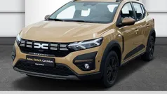 Safaribeige Gebraucht 2025 Dacia Sandero Extreme Kleinwagen | 20.730 € (Fairer Preis)