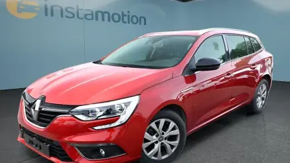 Gebraucht Renault Mégane GrandTour 140 PS (102 kW) 2020 Rot Kombi