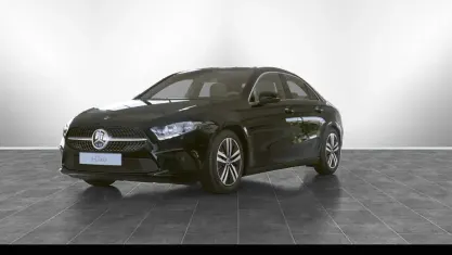 Gebraucht Mercedes A250 Progressive 160 PS (117 kW) 2022 Unilack nachtschwarz Limousine