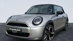 Gebraucht 2024 Mini Cooper Favoured Kleinwagen | 28.440 € (Guter Preis)