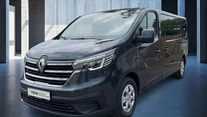Gebraucht 2024 Renault Trafic Life Van / Kleinbus | 33.310 € (Fairer Preis)