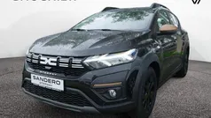 Perlmuttschwarz metallic Neu 2025 Dacia Sandero Extreme Kleinwagen | 21.279 € (Fairer Preis)