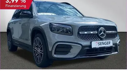 Gebraucht Mercedes GLB200 AMG 163 PS (119 kW) 2025 Grau SUV