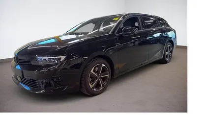 Gebraucht Opel Astra 131 PS (96 kW) 2024 Black (metallic) Kombi