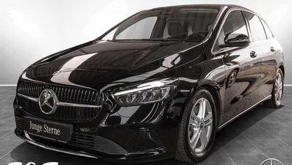 Gebraucht 2023 Mercedes B220 Progressive Van / Kleinbus | 30.777 € (Fairer Preis)