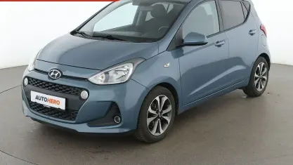 Gebraucht Hyundai i10 YES! 87 PS (63 kW) 2017 Blau Kleinwagen