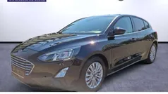 Schwarz Gebraucht 2021 Ford Focus Titanium Limousine | 17.990 € (Guter Preis)