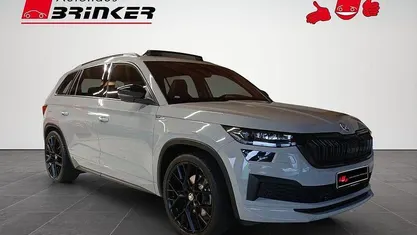 Steelgrau Gebraucht 2021 Skoda Kodiaq SportLine SUV | 35.930 € (Fairer Preis)