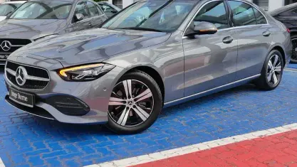 Gebraucht Mercedes C180 Avantgarde 170 PS (125 kW) 2025 Metalliclack selenitgrau Limousine