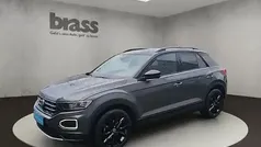 Indiumgrau metallic/schwarz Gebraucht 2021 VW T-Roc Sportline SUV | 23.700 € (Fairer Preis)