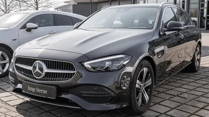 Gebraucht Mercedes C180 Avantgarde 170 PS (125 kW) 2022 Metalliclack graphitgrau Kombi