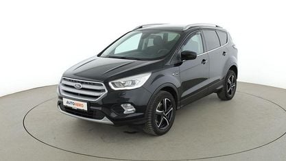 Używany Ford Kuga Cool & Connect 150 KM (110 kW) 2018 Czarny SUV