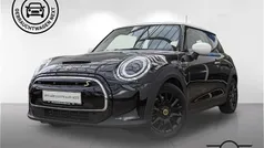 Schwarz Gebraucht 2022 Mini Cooper SE Kleinwagen | 17.700 € (Fairer Preis)