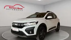 Gletscherweiss Gebraucht 2025 Dacia Sandero Expression Kleinwagen | 18.885 € (Fairer Preis)
