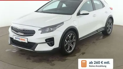 Gebraucht Kia XCeed Spirit 141 PS (103 kW) 2022 Weiß SUV
