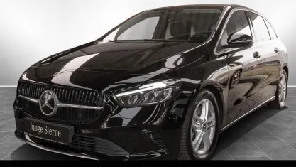 Gebraucht Mercedes B220 Progressive 190 PS (139 kW) 2023 Unilack nachtschwarz Kleinwagen