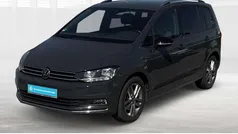 Grau Gebraucht 2022 VW Touran Active Van / Kleinbus | 26.400 € (Fairer Preis)
