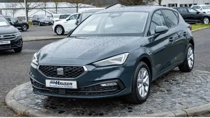 Gebraucht Seat Leon 116 PS (85 kW) 2025 Blau Limousine