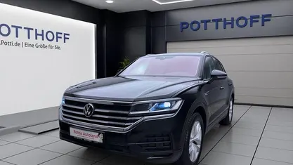 Schwarz Gebraucht 2021 VW Touareg SUV | 39.777 € (Guter Preis)