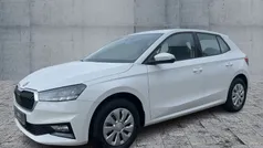 Weiß Gebraucht 2024 Skoda Fabia Essence Kleinwagen | 16.670 € (Superpreis)