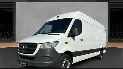 Gebraucht Mercedes Sprinter 170 PS (125 kW) 2023 Arktikweiß Van