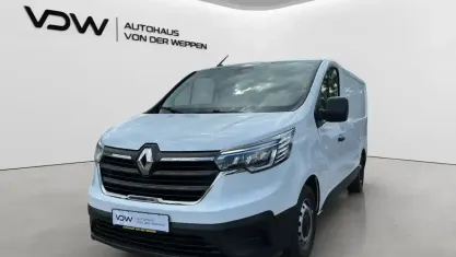 Gebraucht Renault Trafic Komfort 96 PS (70 kW) 2022 Weiß Van / Kleinbus