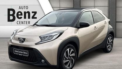 Neu Toyota Aygo X 72 PS (52 kW) 2025 Schwarz SUV