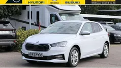 Moonweiss metallic Gebraucht 2024 Skoda Fabia Selection Kleinwagen | 19.980 € (Fairer Preis)