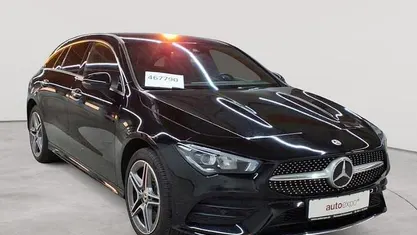 Gebraucht Mercedes CLA250e AMG line 160 PS (117 kW) 2023 Nachtschwarz Limousine