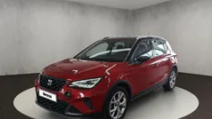 Desire rot metallic/midnight schwarz metallic Gebraucht 2021 Seat Arona FR SUV | 15.950 € (Fairer Preis)