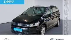 Deep black perleffekt Gebraucht 2024 VW Touran Comfortline Van / Kleinbus | 32.290 € (Fairer Preis)