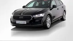 Onyxschwarz metallic Gebraucht 2024 Skoda Superb Selection Kombi | 31.880 € (Guter Preis)