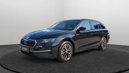Second-hand Skoda Octavia Selection 150 CP (110 kW) 2025 Negru Break