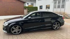 Mythosschwarz metallic Gebraucht 2018 Audi A3 S-Line Limousine | 19.990 € (Fairer Preis)