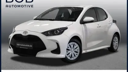 Gebraucht Toyota Yaris Comfort 72 PS (52 kW) 2023 Weiß Kleinwagen