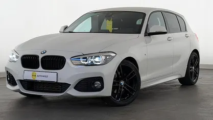 Gebraucht BMW 118 M Sport 136 PS (100 kW) 2019 Alpinweiss Kleinwagen