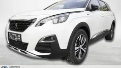 Weiss Gebraucht 2021 Peugeot 5008 Allure Van / Kleinbus | 24.990 € (Guter Preis)