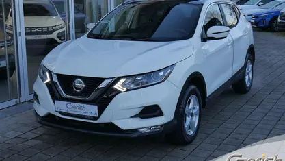 Solid white Gebraucht 2019 Nissan Qashqai N-Way SUV | 13.900 € (Fairer Preis)