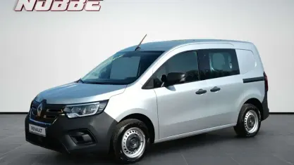 Usata Renault Kangoo 89 kW (122 CV) 2023 Grigio Monovolume