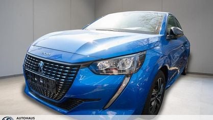 Occasion Peugeot 208 Allure 101 PK (74 kW) 2024 Zwart Hatchback