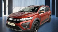 Gebraucht 2025 Dacia Jogger Extreme Van / Kleinbus | 21.790 € (Fairer Preis)