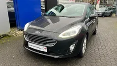 Schwarz Gebraucht 2019 Ford Fiesta Titanium Kleinwagen | 14.490 € (Guter Preis)