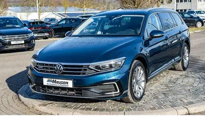 Gebraucht 2020 VW Passat GTE Kombi | 27.985 € (Etwas zu teuer)