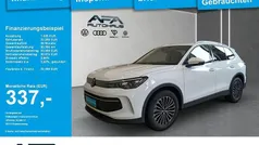 Pure white Gebraucht 2024 VW Tiguan Life SUV | 32.499 € (Fairer Preis)